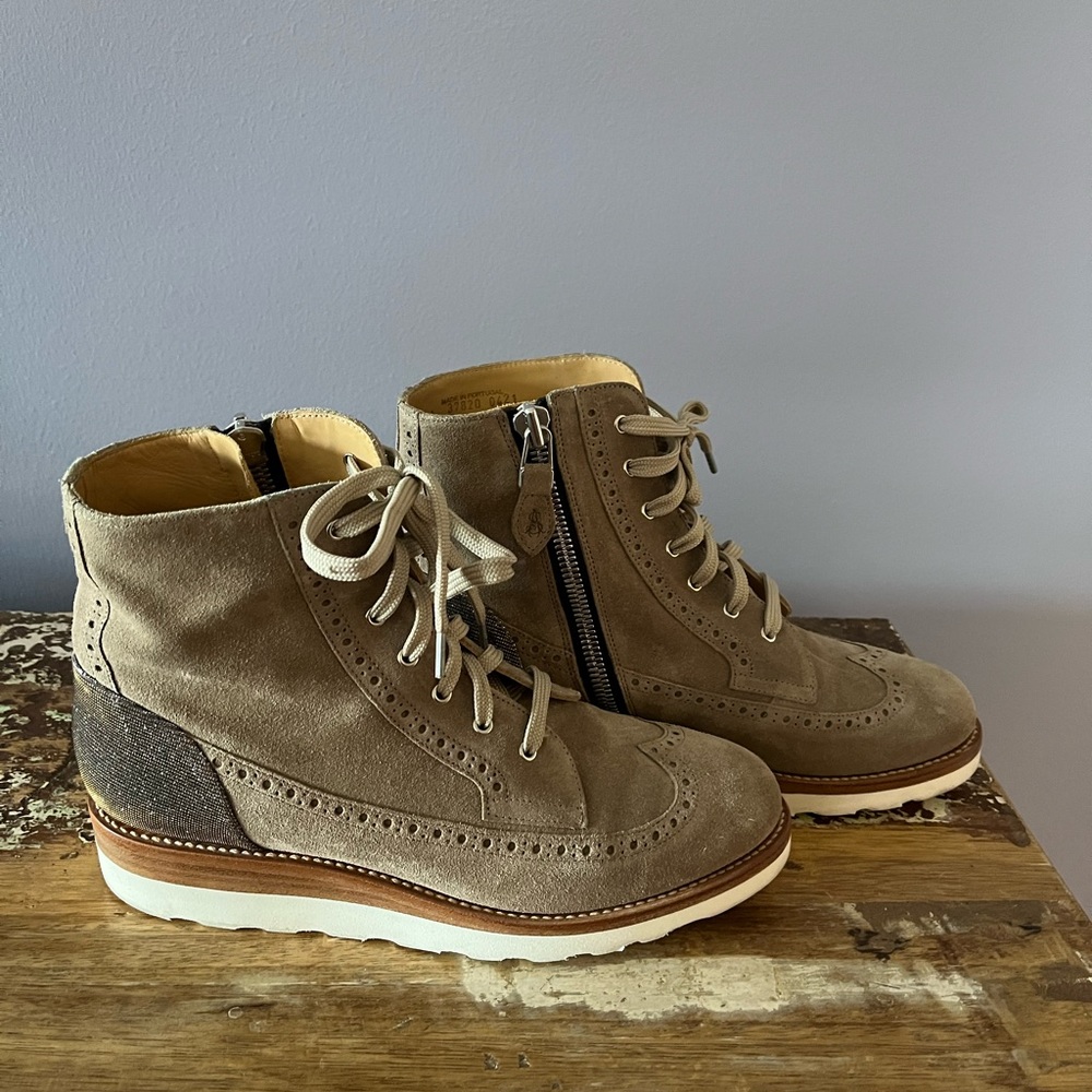 Angela Scott Mr. Harrison boot US 10, European 41